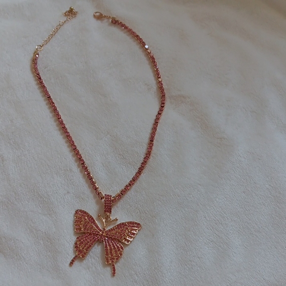 Elegant Pink Crystal Necklace 17.5" - Picture 4 of 5